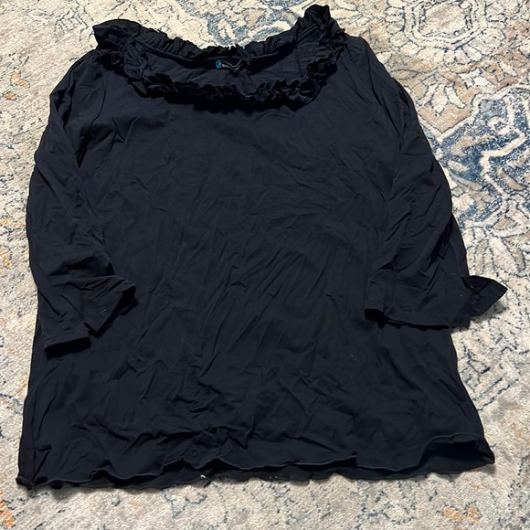 Womens black shirt - Picture 1 of 4